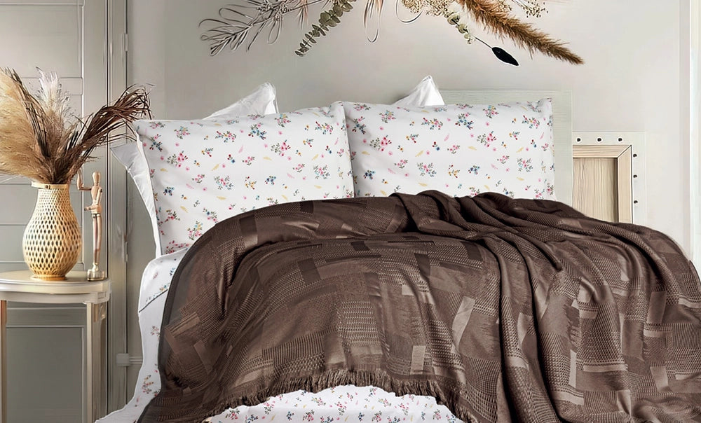 Elegant Double Bedspread Set 4 Pieces