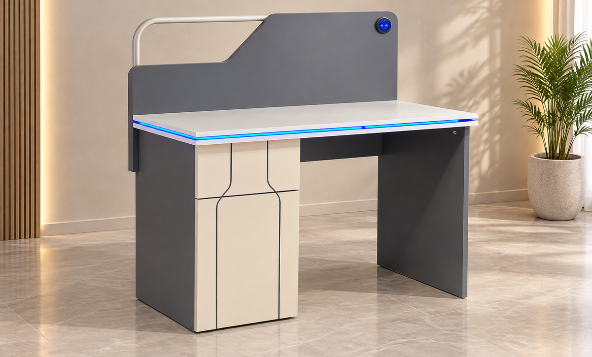 Mave Desk 1